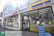 ミニストップ谷塚駅前店 徒歩3分。 230m