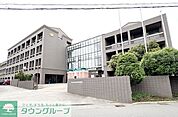 埼玉県立春日部高等学校 徒歩97分。 7690m