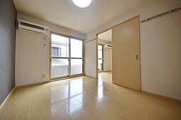 パル・ファミール 202 2階2DKのリビング/ダイニング