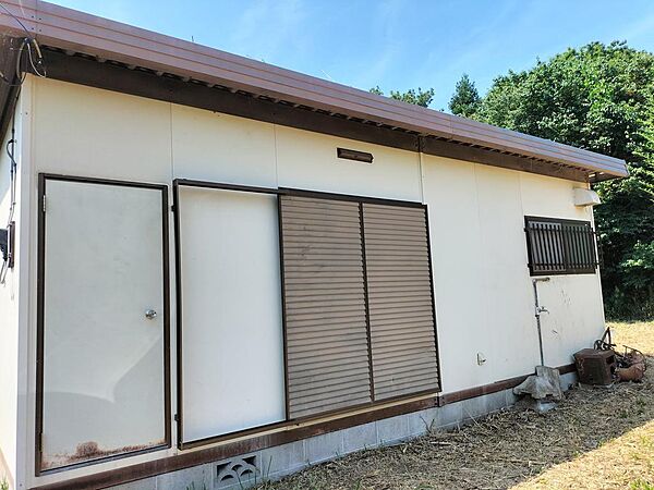 detached 茨城県稲敷市月出里68-21
地図を見る