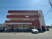 西海鹿島駅より徒歩2分 築40年8ヶ月 3階建の賃貸物件