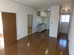 シーサイド君ヶ浜 D 2階2LDKのリビング/ダイニング