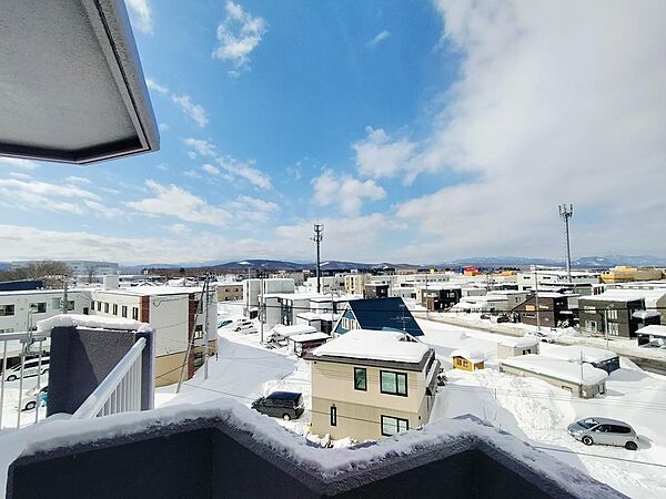 4.5帖洋室からの眺望です