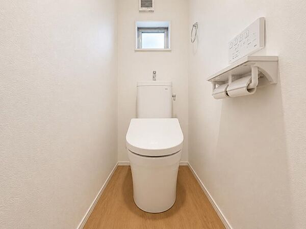 各階にトイレがあり忙しい朝も混雑せず安心です！（※写真はCG加工により家具等を消去しています）
