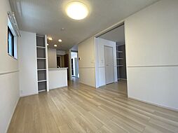 アミドゥエスポワール 103 1階1LDKのリビング/ダイニング