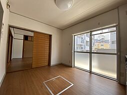 日山マンション 1-2 1階2DKのリビング/ダイニング