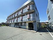 飾磨駅より徒歩13分 3階 築32年1ヶ月の賃貸物件