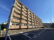 余部駅より徒歩32分 4階 築48年2ヶ月の賃貸物件