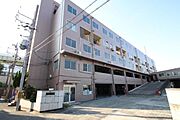 石津川駅より徒歩5分 4階 築49年2ヶ月の賃貸物件