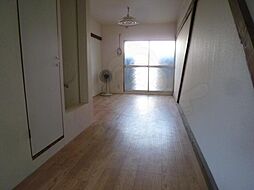 福田文化 1階ワンルームのリビング/ダイニング