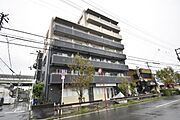 湊駅より徒歩4分 5階 築18年の賃貸物件