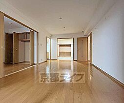 メゾン油小路 303 3階3LDKのリビング/ダイニング