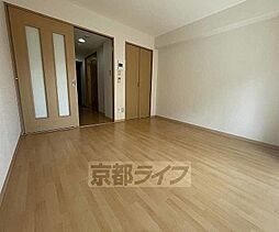 グランドプレア 2階1Kのリビング/ダイニング