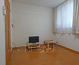 京都市営烏丸線 十条駅 徒歩5分の賃貸アパート 2階1Kのリビング/ダイニング