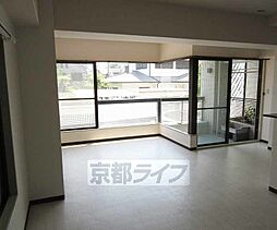 京都地下鉄東西線 椥辻駅 徒歩8分の賃貸マンション 1階2LDKのリビング/ダイニング