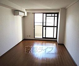 JR東海道・山陽本線 山科駅 徒歩4分の賃貸マンション 2階1Kのリビング/ダイニング