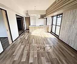 京都地下鉄東西線 椥辻駅 徒歩3分の賃貸マンション 8階2LDKのリビング/ダイニング