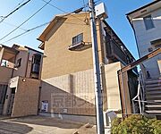 東野駅より徒歩20分 築20年9ヶ月 2階建の賃貸物件