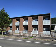 レオネクストイン園部の賃貸物件