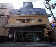 四条駅より徒歩6分 築25年3ヶ月 8階建の賃貸物件