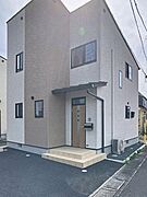 小山駅より徒歩12分 築3年10ヶ月の賃貸物件