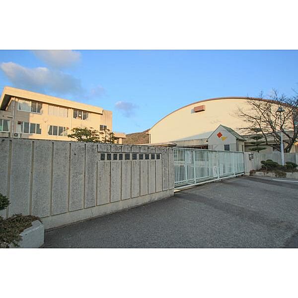 岡山市立竜之口幼稚園（1455m）