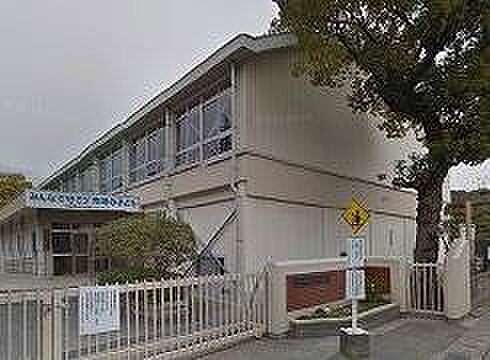 岡山市立三勲小学校（298m）