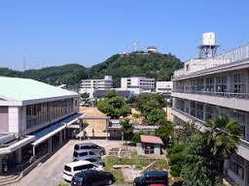 岡山市立伊島小学校（1331m）