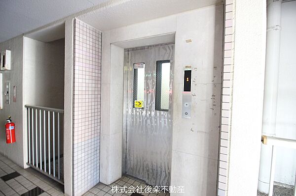 エレベーター