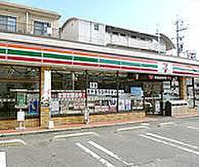 セブンイレブン 岡山津島笹が瀬店（1259m）