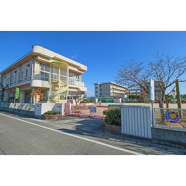 岡山市立旭操幼稚園（604m）