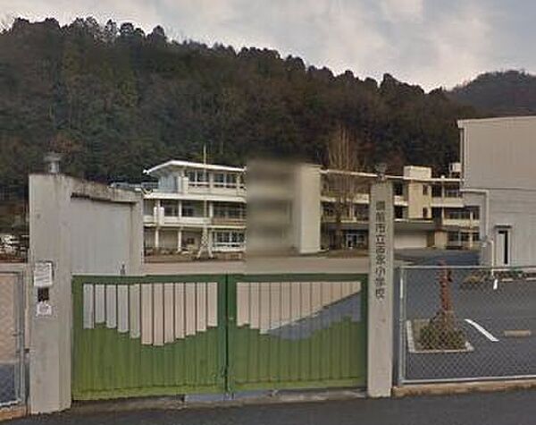 備前市立吉永小学校（1869m）