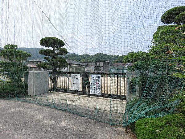 岡山市立五城小学校（2480m）