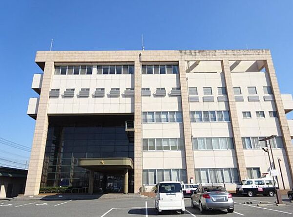 岡山南警察署（932m）