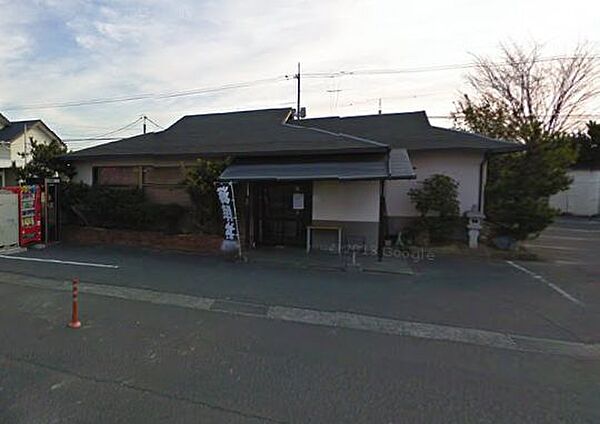 セルフうどんさざなみ 藤田店（942m）