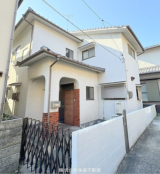 外観：333000051015