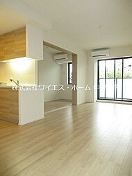 BLESS中野弥生町 1階2LDKのリビング/ダイニング