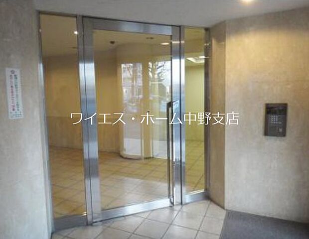 エントランス