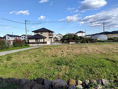 外観:西側から 外観:西側から