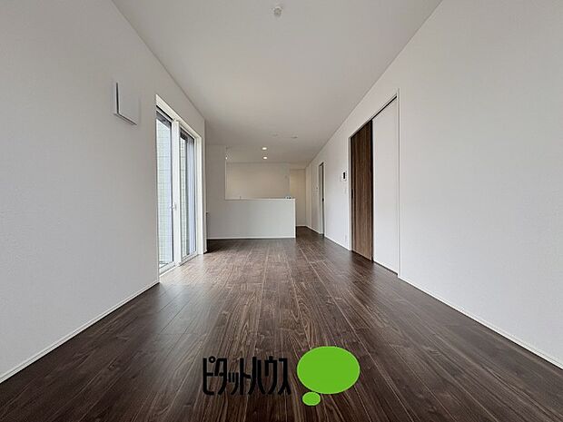 リビングダイニング