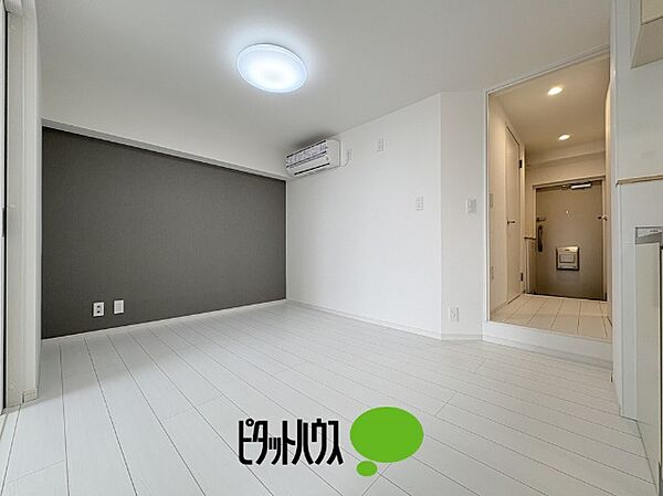 apartment 東京都東大和市南街１丁目
地図を見る