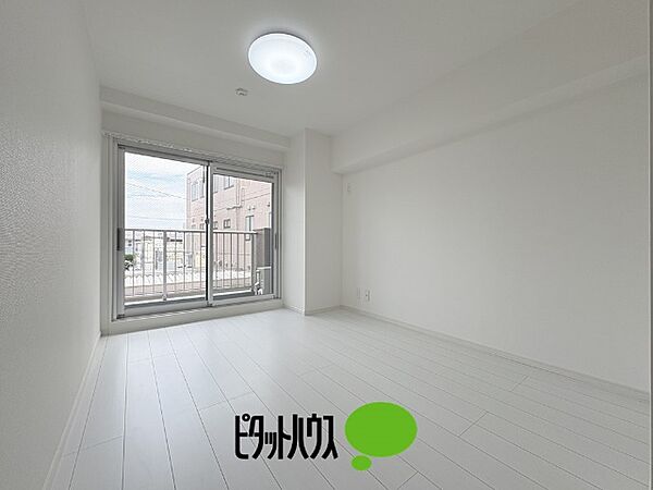 apartment 東京都東大和市南街１丁目
地図を見る