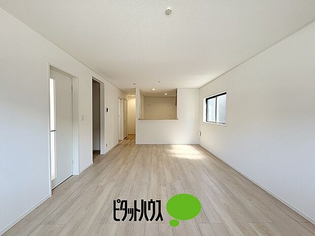 リビングダイニング