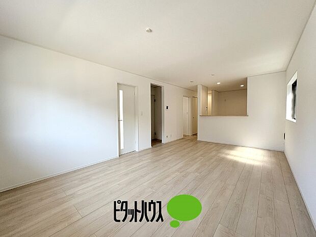 リビングダイニング