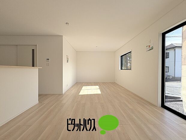 リビングダイニング