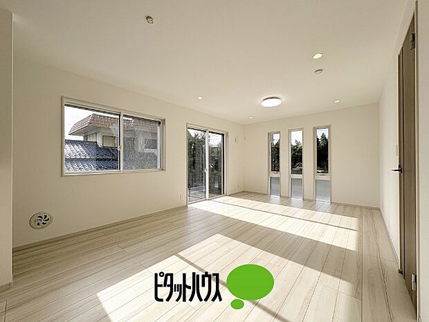 リビングダイニング