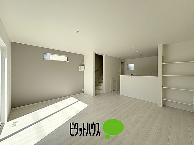 リビングダイニング