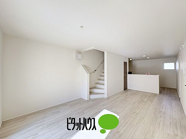 リビングダイニング