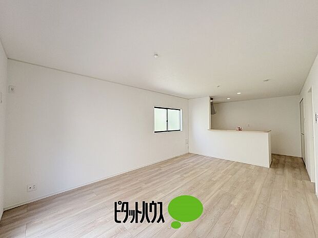 リビングダイニング