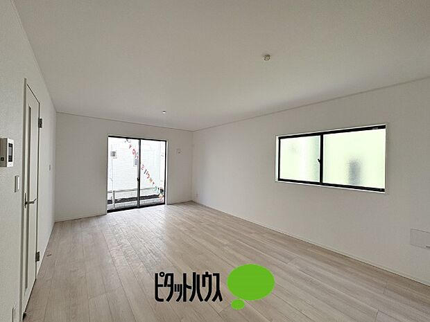 リビングダイニング